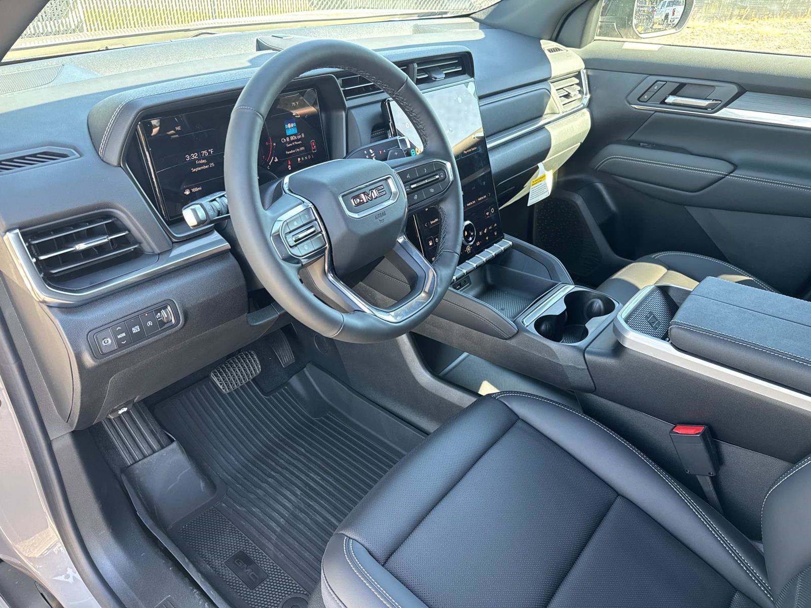 New 2027 GMC Terrain Elevation FWD image 23