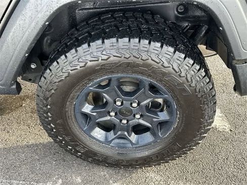 Used 2023 Jeep Wrangler Unlimited Sport image 5