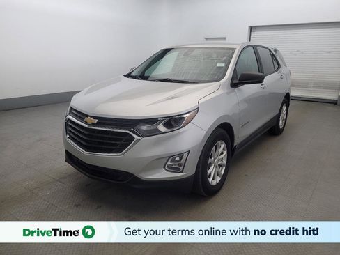 Used 2020 Chevrolet Equinox LS w/ LS Convenience Package image 1