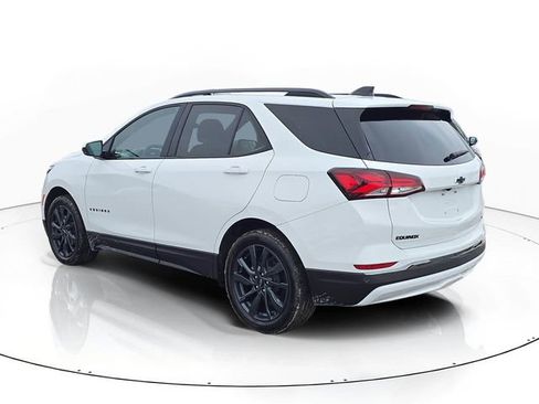 Used 2024 Chevrolet Equinox RS image 4