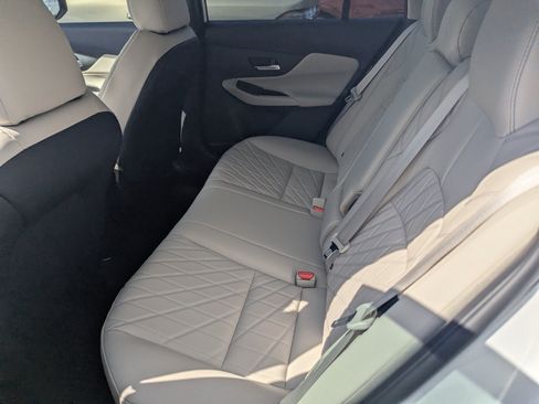 New 2026 Nissan Sentra SL w/ Floor Mat Package FWD image 8