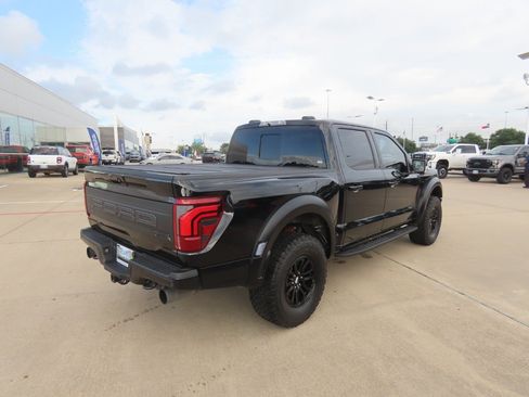 Certified 2025 Ford F150 Raptor AWD/4WD image 11