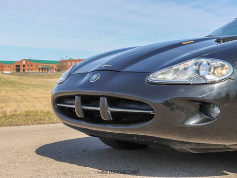 Used 1998 Jaguar XK8 Coupe image 65