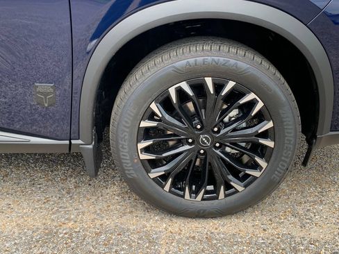 New 2026 Nissan Rogue Dark Armor FWD image 7