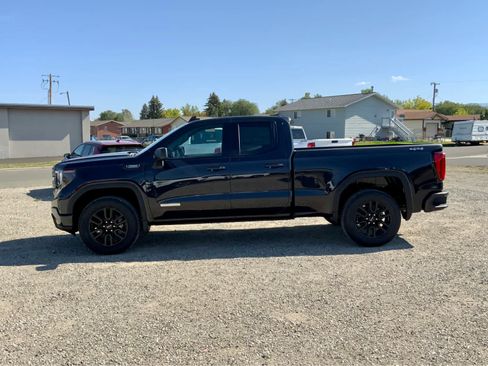 New 2026 GMC Sierra 1500 Elevation image 2