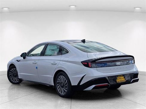 New 2026 Hyundai Sonata Limited image 5