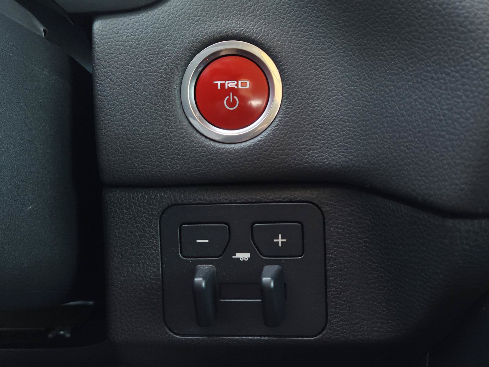 Used 2023 Toyota Tundra TRD Pro AWD/4WD image 17