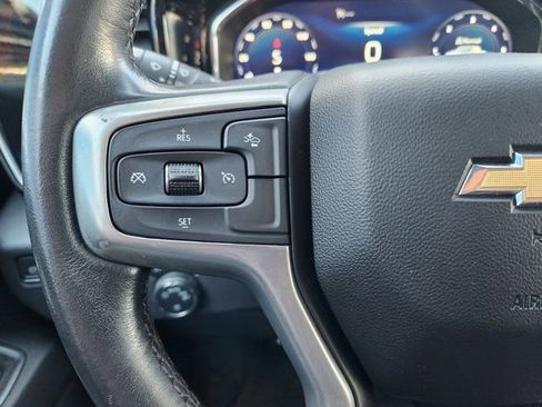 Used 2023 Chevrolet Silverado 1500 LT image 30