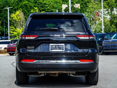Used 2024 Jeep Grand Cherokee Limited 4xe AWD/4WD image 12
