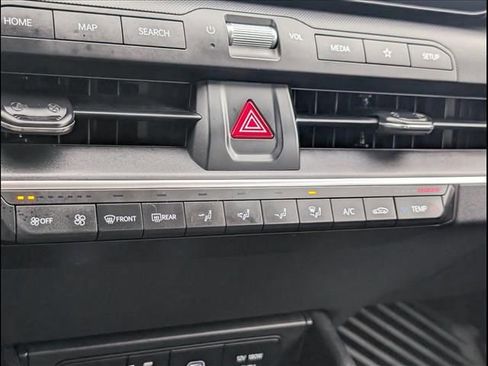 Used 2025 Kia K4 LXS image 15