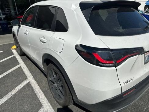Used 2024 Honda HR-V Sport image 4