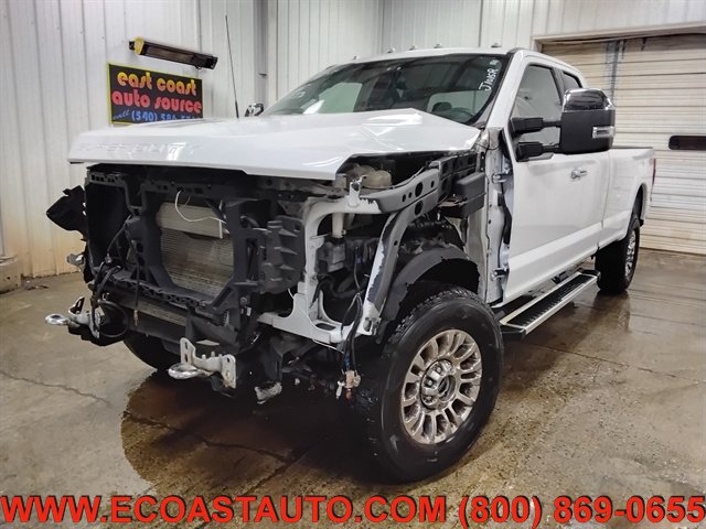 Used 2022 Ford F350 XLT w/ XLT Premium Package AWD/4WD image 4