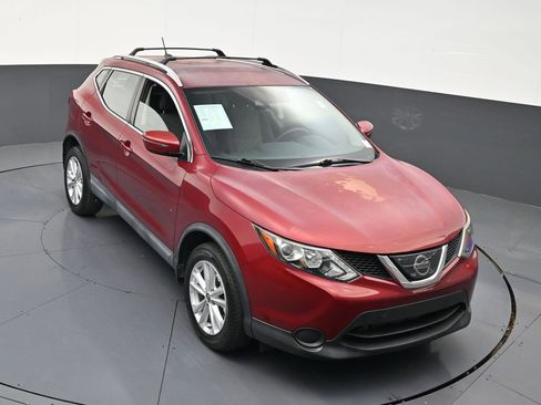 Used 2019 Nissan Rogue Sport SV FWD image 19