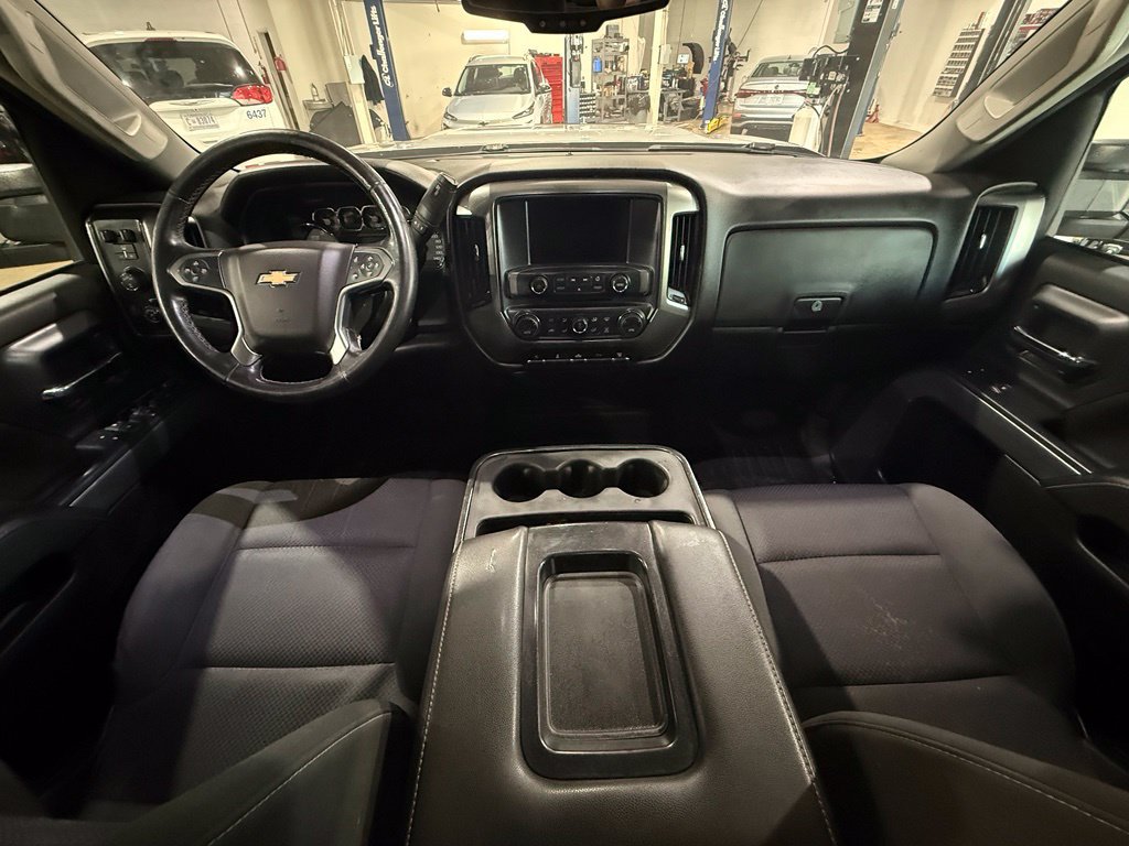 Used 2019 Chevrolet Silverado 2500 LT w/ LT Convenience Package AWD/4WD image 38