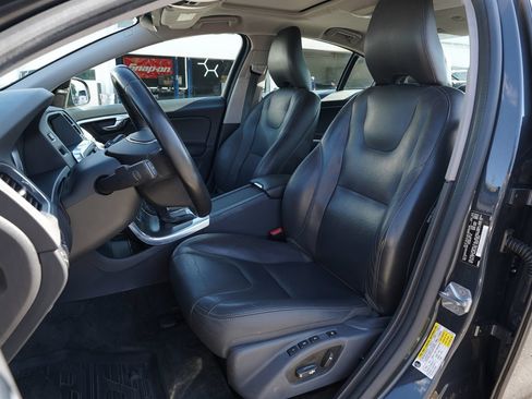 Used 2016 Volvo S60 T5 Premier w/ Convenience Package FWD image 18
