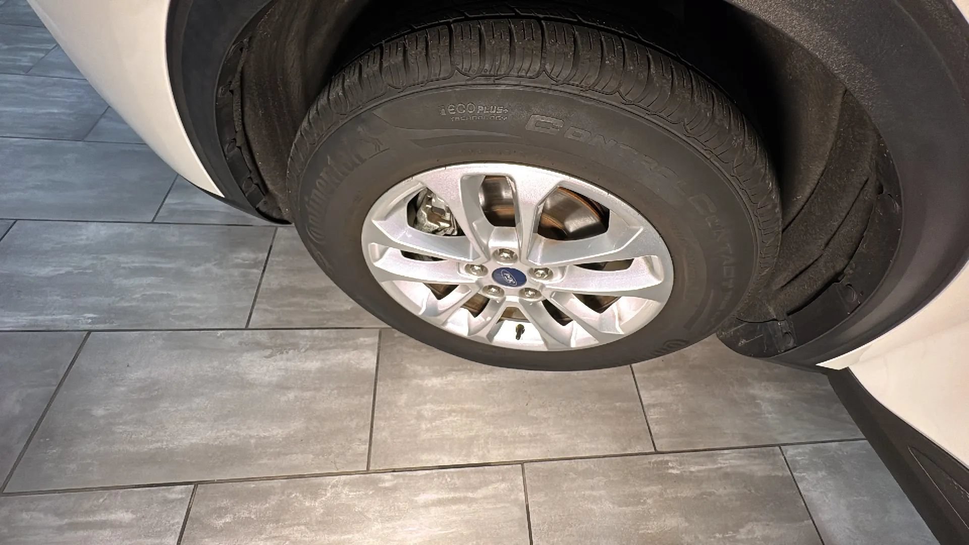 Used 2020 Ford Escape SE FWD image 41