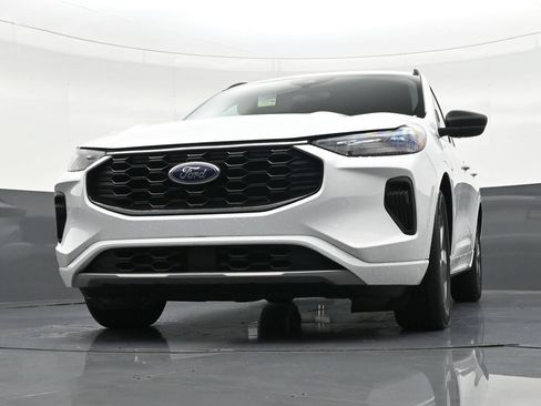 Used 2023 Ford Escape ST-Line w/ Tech Pack #1 FWD image 30