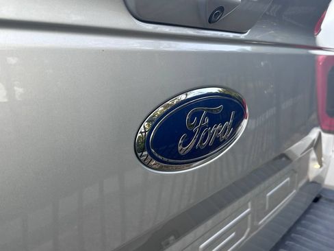 Used 2018 Ford F150 Lariat AWD/4WD image 8
