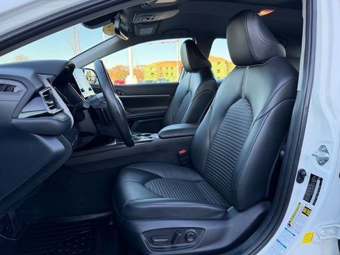 Certified 2024 Toyota Camry SE w/ Convenience Package image 14