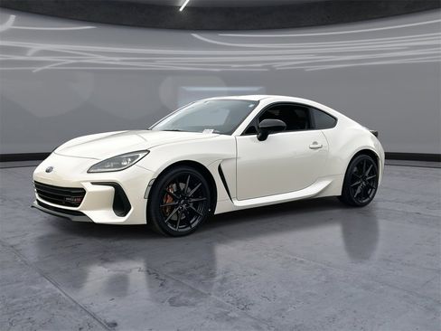 Certified 2025 Subaru BRZ tS image 3
