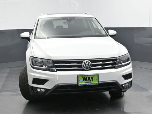 Used 2020 Volkswagen Tiguan SEL AWD/4WD image 8