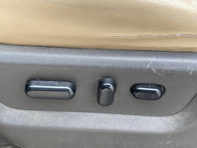 Used 2015 Ford F250 Lariat w/ Chrome Package AWD/4WD image 13