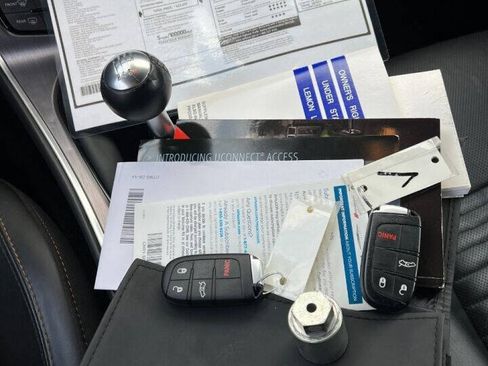 Used 2015 Dodge Challenger R/T Plus image 35