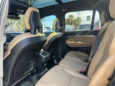 Used 2018 Volvo XC90 T5 Momentum w/ Momentum Plus Package image 18