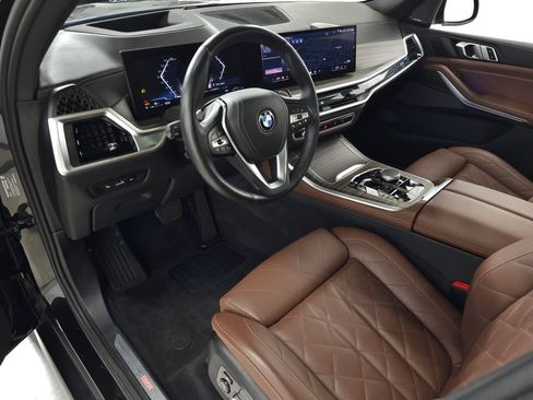 Used 2025 BMW X5 xDrive40i w/ Climate Comfort Package AWD/4WD image 17