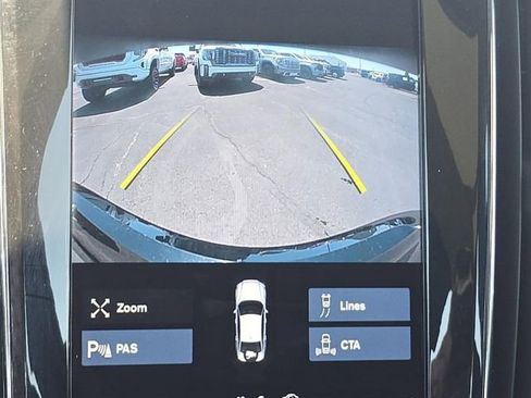 Used 2022 Volvo S60 B5 Momentum w/ Premium Package image 8