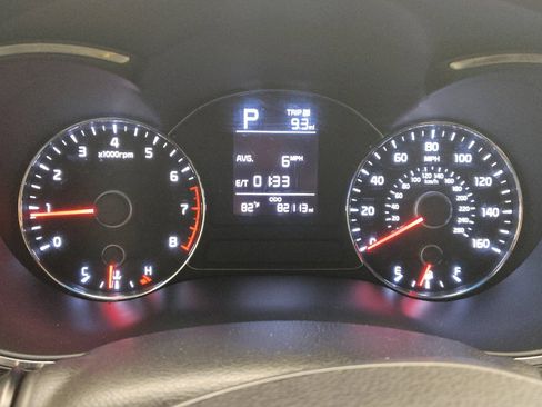 Used 2017 Kia Forte LX FWD image 23