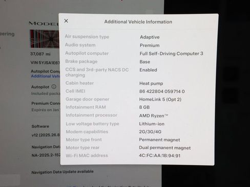 Used 2021 Tesla Model S Plaid image 12