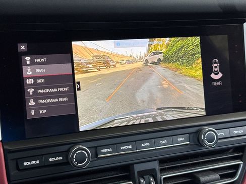 Used 2020 Porsche Macan GTS image 19