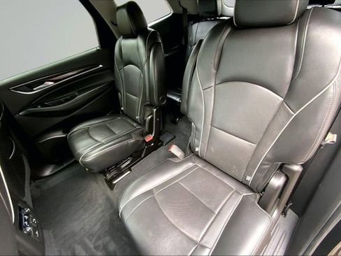 Used 2021 Buick Enclave Avenir AWD/4WD image 31