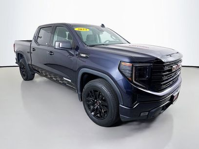 Used 2023 GMC Sierra 1500 Elevation