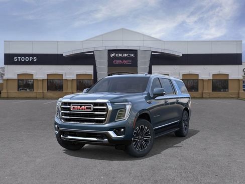 New 2026 GMC Yukon XL Elevation image 8