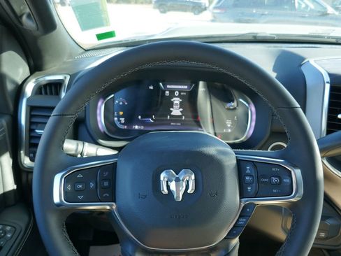 New 2026 RAM 2500 Laramie AWD/4WD image 30