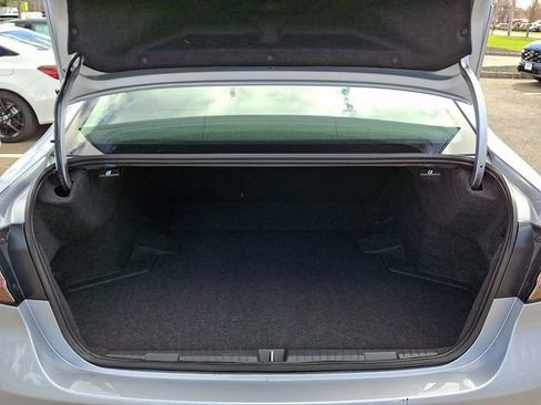 Used 2023 Subaru Legacy Premium image 27