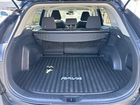 Certified 2025 Toyota RAV4 LE FWD image 4