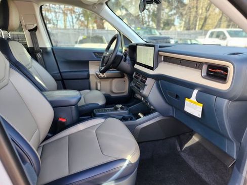 New 2026 Ford Maverick Lariat w/ 4K Tow Package image 11