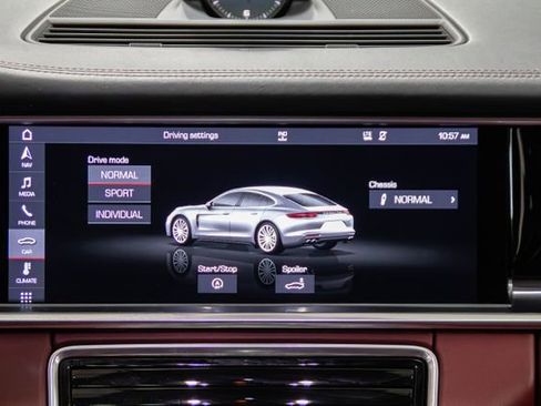 Used 2020 Porsche Panamera 4 image 14