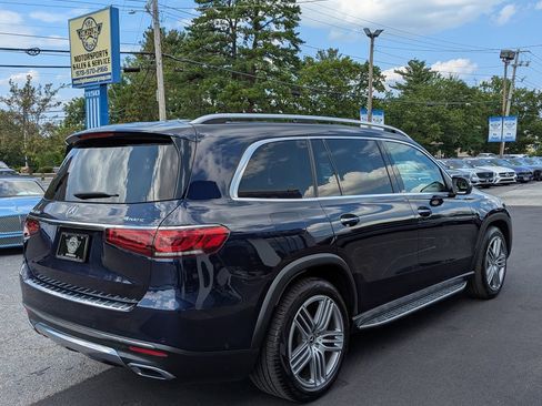 Used 2021 Mercedes-Benz GLS 450 4MATIC image 7