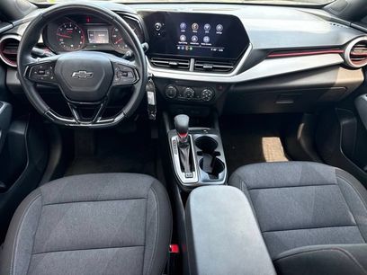 Used 2024 Chevrolet Trax RS