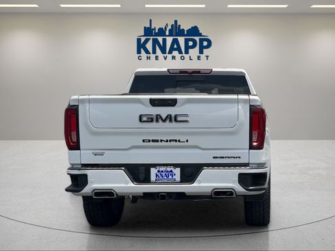 Used 2023 GMC Sierra 1500 Denali AWD/4WD image 4