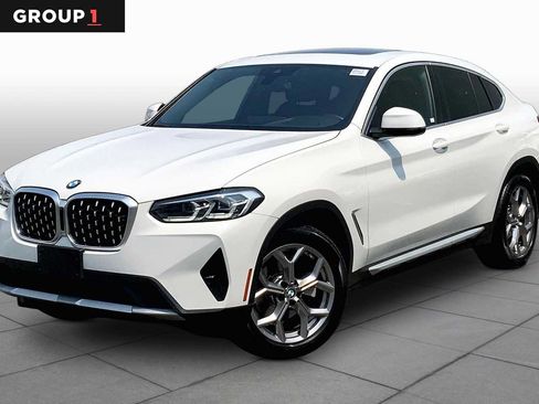 Used 2022 BMW X4 xDrive30i w/ Convenience Package AWD/4WD image 1