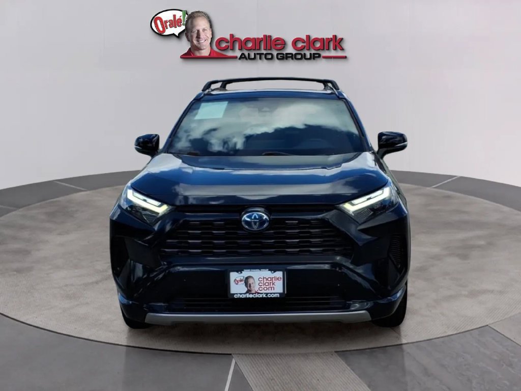 Used 2023 Toyota RAV4 SE w/ Convenience Package AWD/4WD image 9