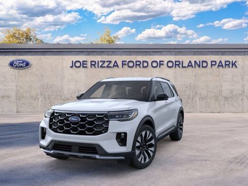 New 2026 Ford Explorer Platinum w/ LUX Leather Package AWD/4WD image 2