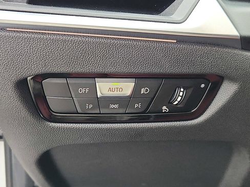 Certified 2023 BMW 330i xDrive Sedan w/ Premium Package image 22