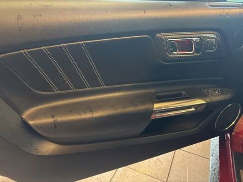 Used 2016 Ford Mustang GT Premium w/ Equipment Group 401A RWD image 8
