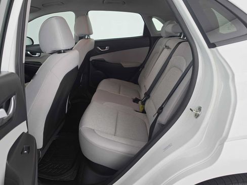 Used 2023 Hyundai Kona SE w/ Cargo Package FWD image 16